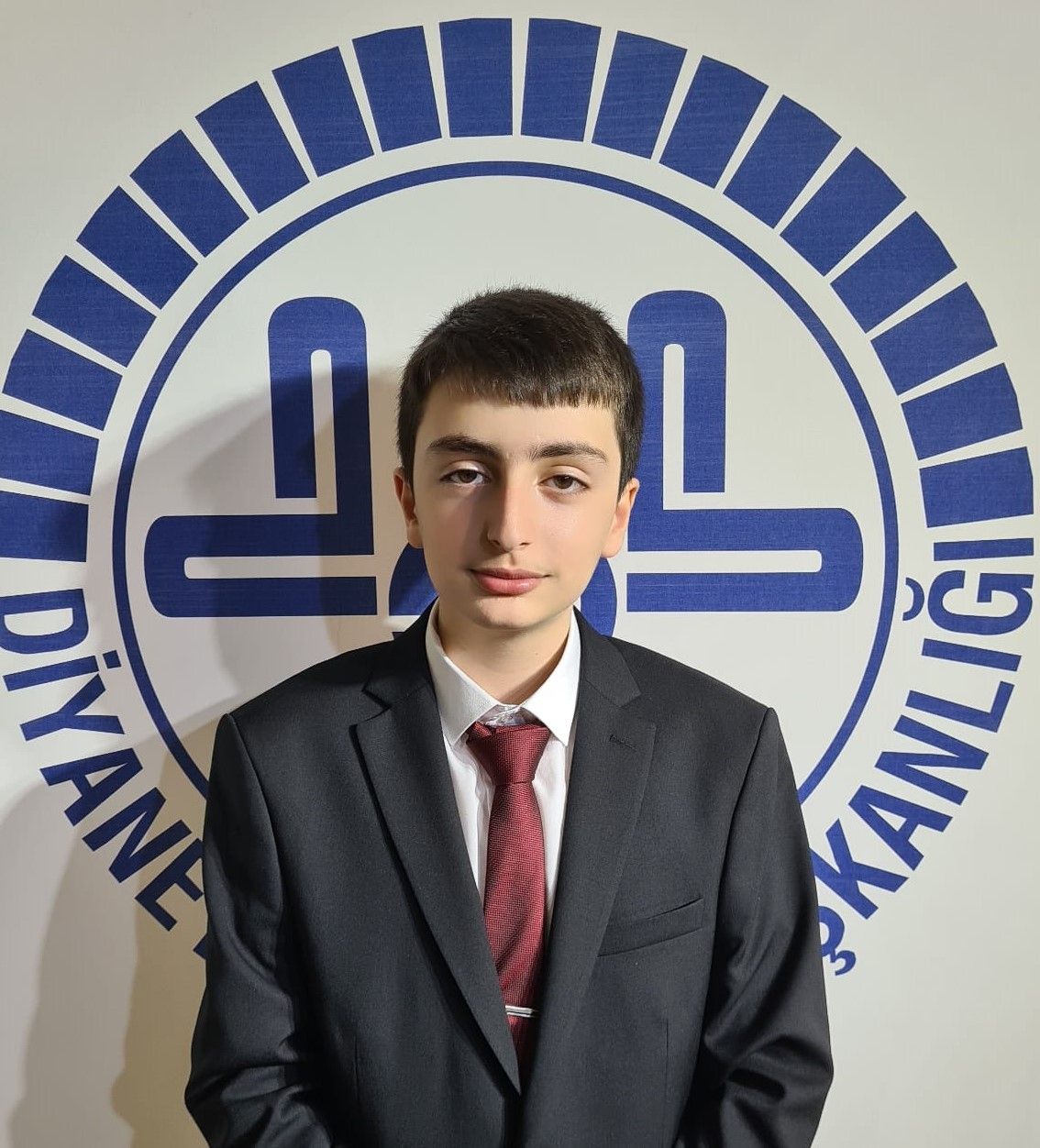 DEĞERLİ ÖĞRENCİMİZ İSMAİL HAKKI DEMİRCİ HAFIZ OLDU